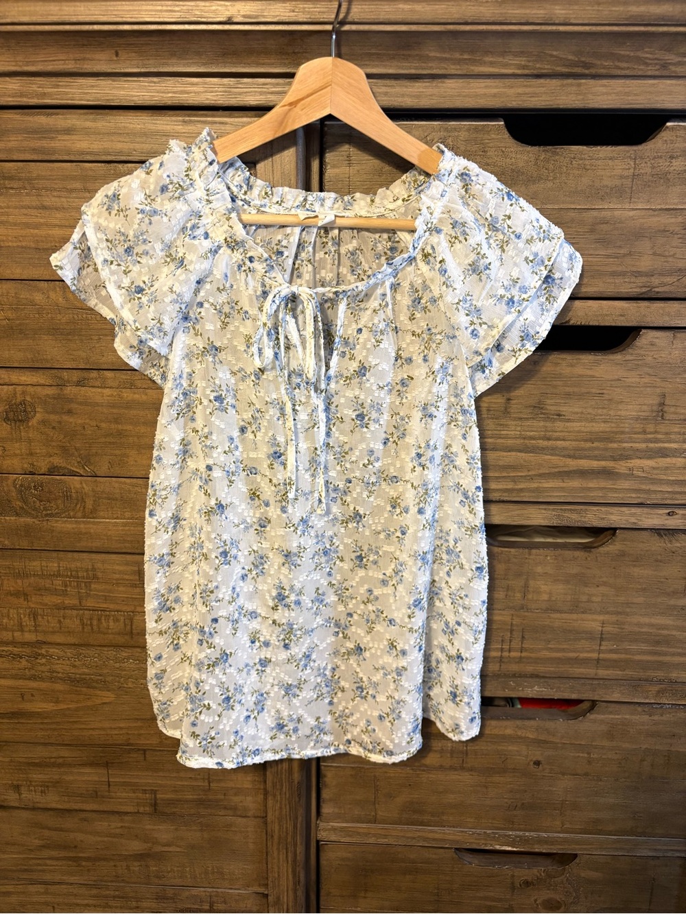 Blu Pepper Blue Floral Peasant Blouse Cottagecore Boho Flutter Sleeve Top - Picture 2 of 4